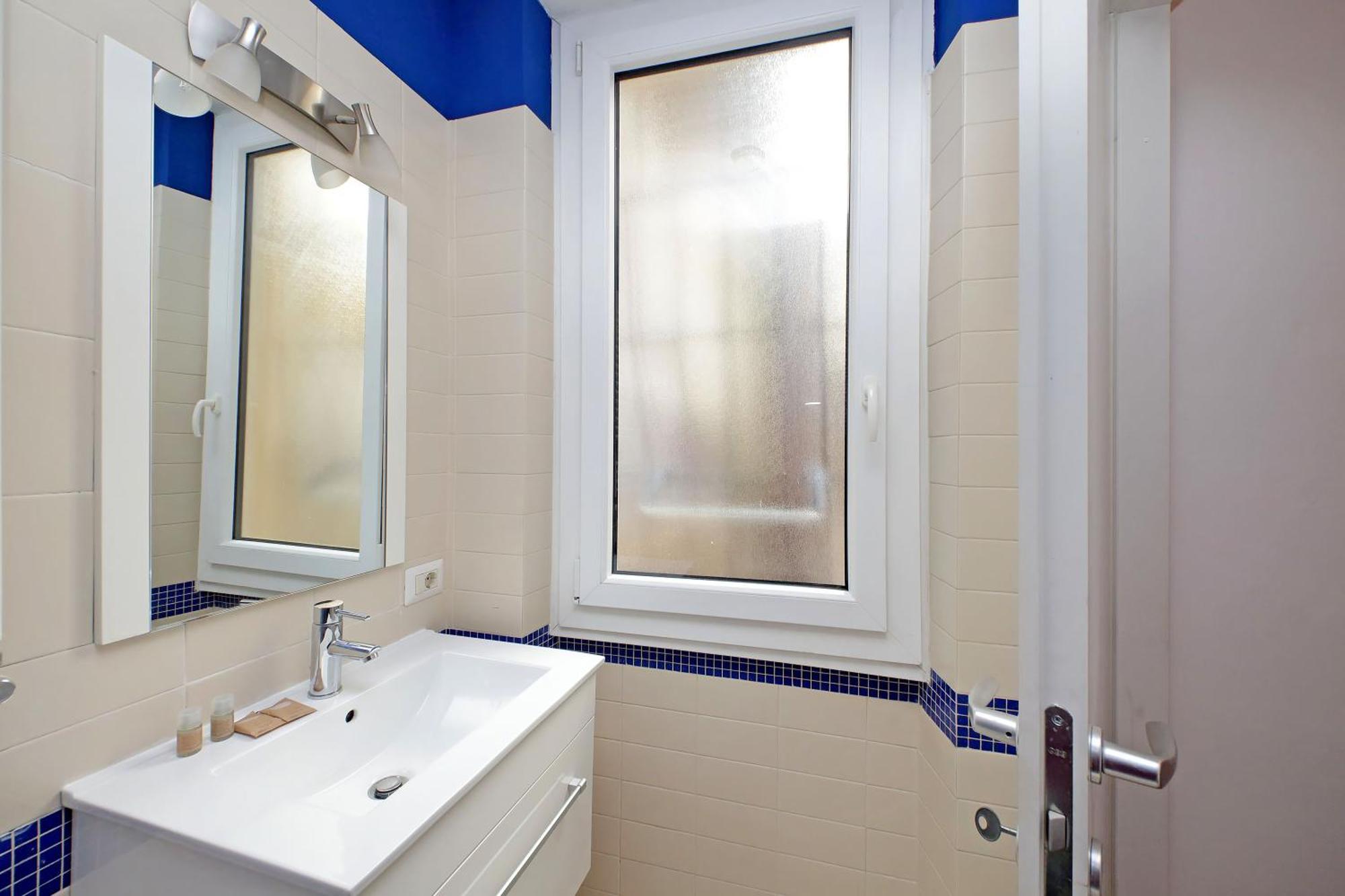 Cinque Apartment Rom