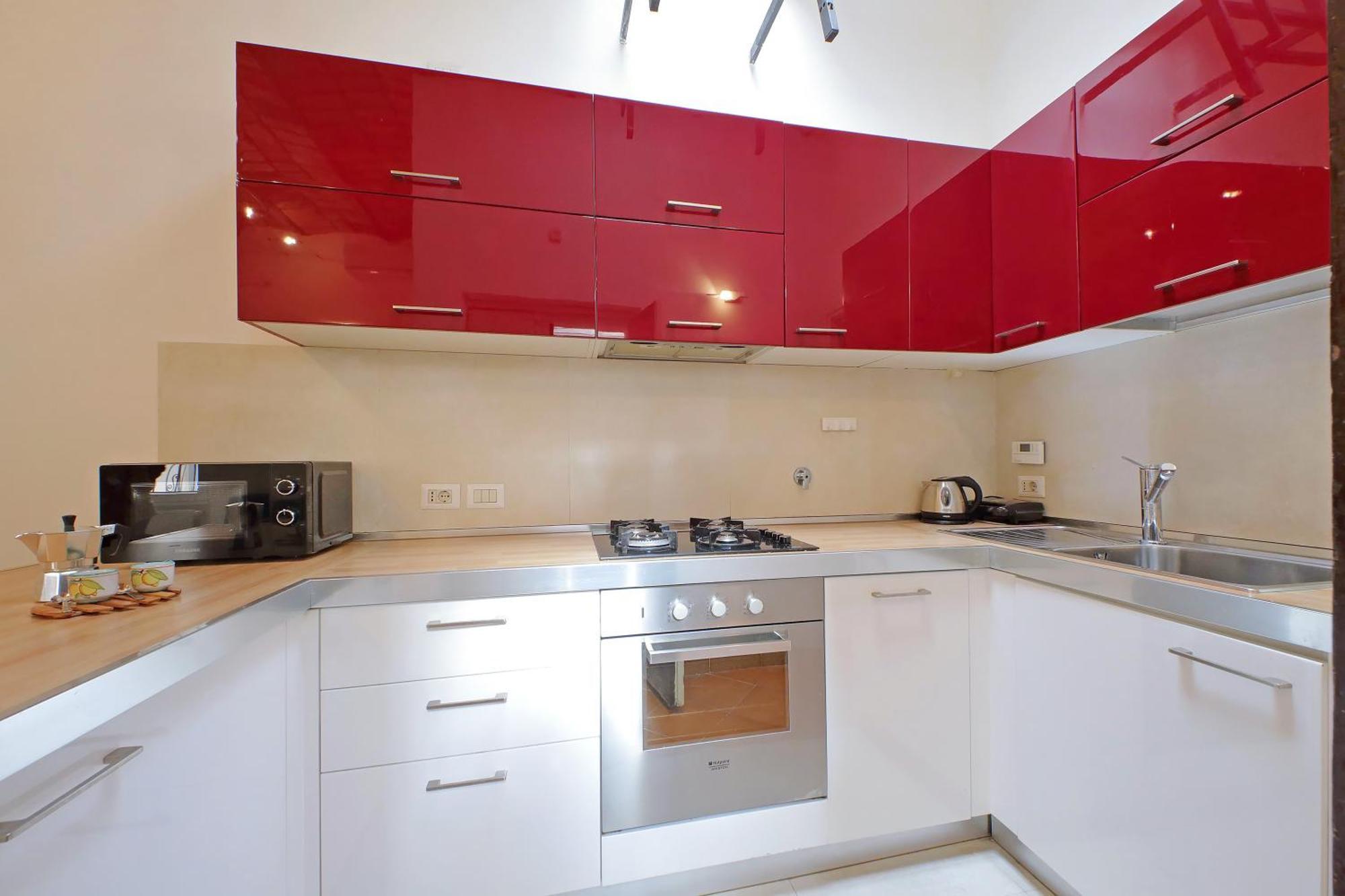 Cinque Apartment Rom